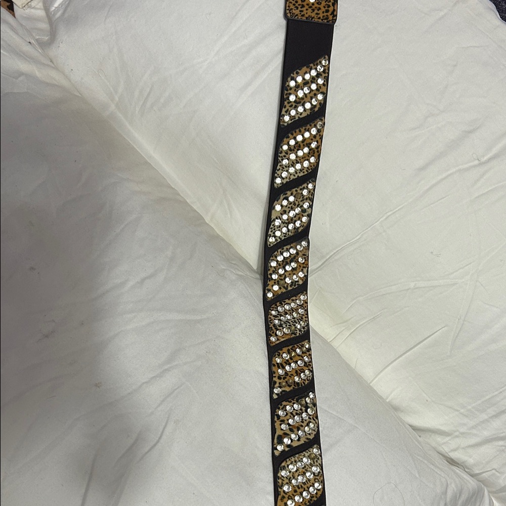 Elegant Black and Gold Women's Belt